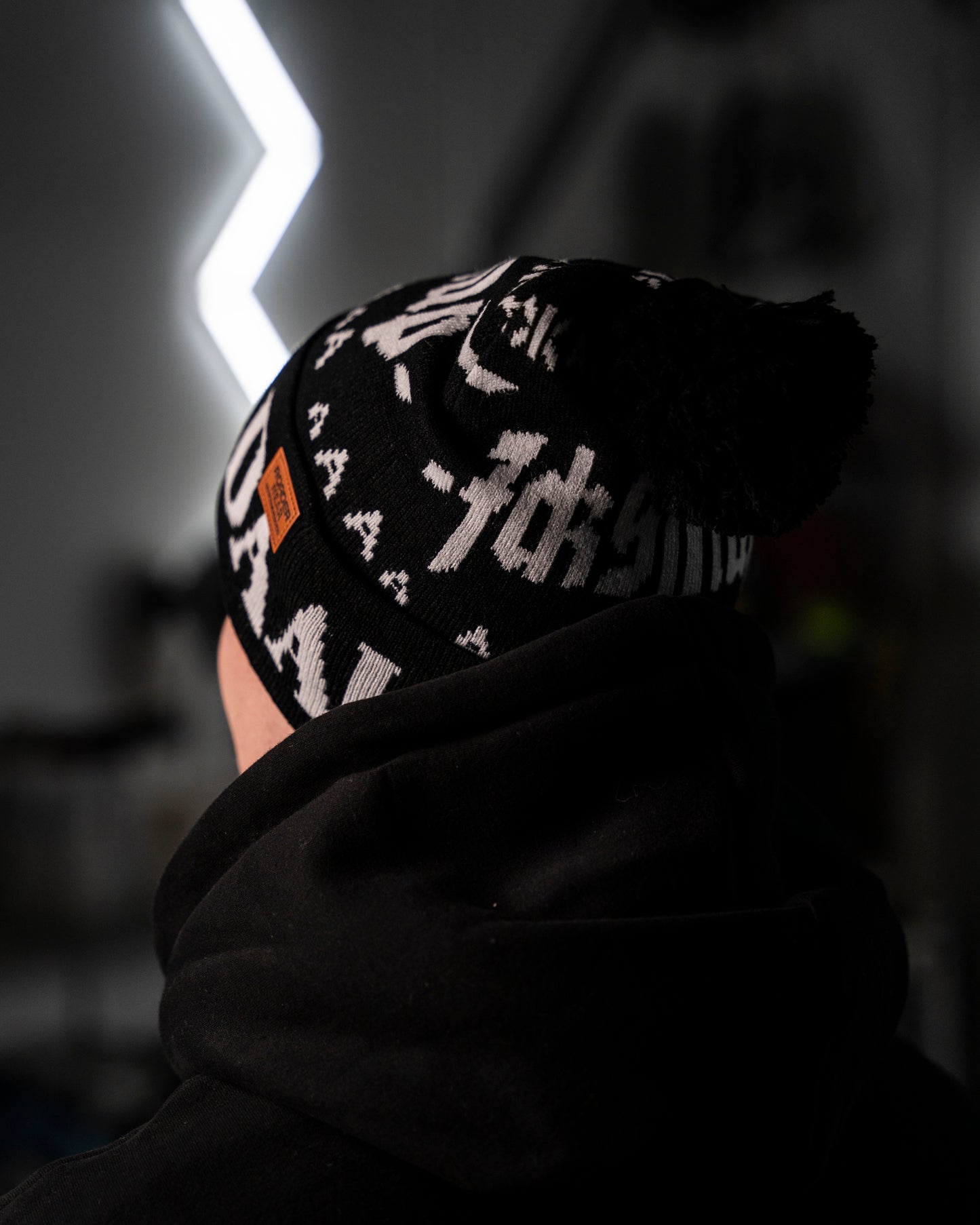 Roaderwear Beanie - Automotive Armada med toffs!