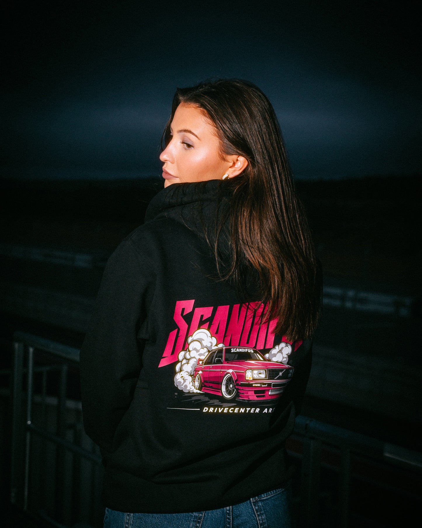 Scandifos Svart Hoodie