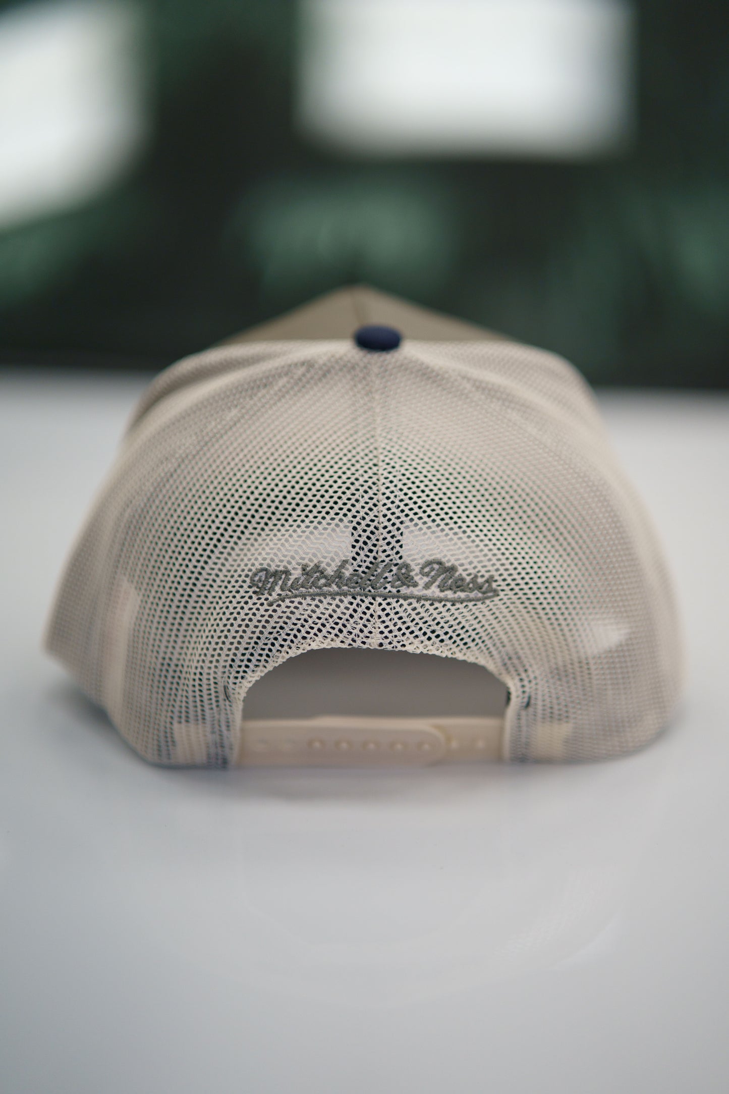 Mitchell & Ness Keps - Own Brand Army Green / Navy Sporting Trucker - Patch