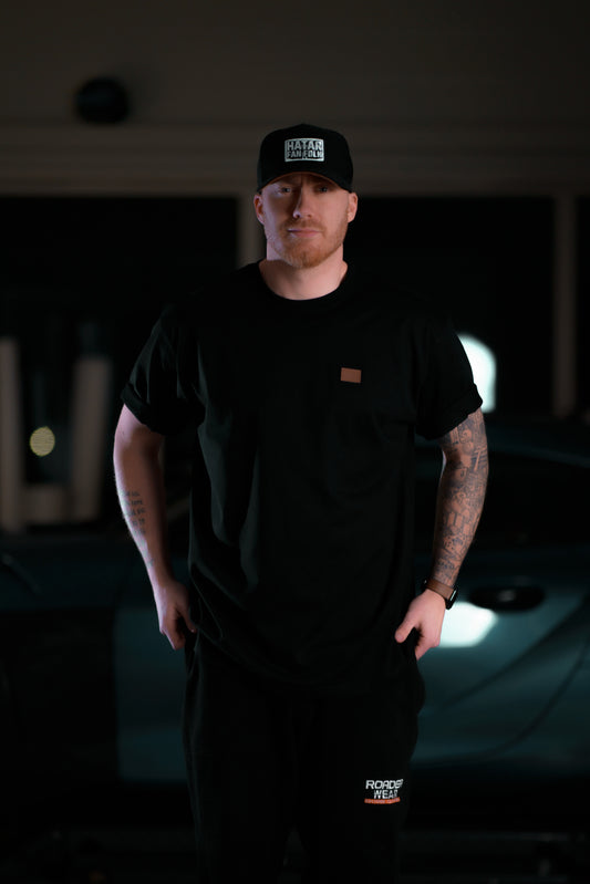 The Roaderwear Classic Patch Tee / T-shirt - Svart / Black
