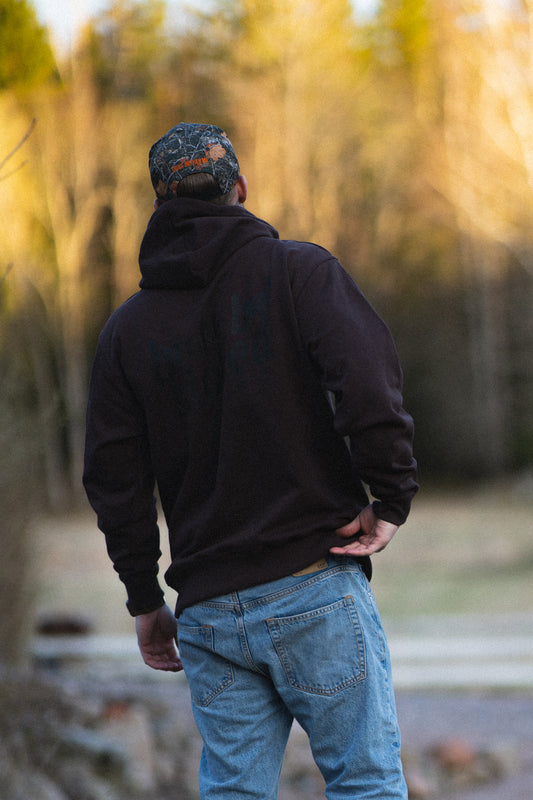 “Shitbox” Hoodie – Brun / Svart