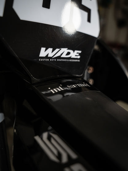 ONROADERS PODCAST INT SAEMST STICKER