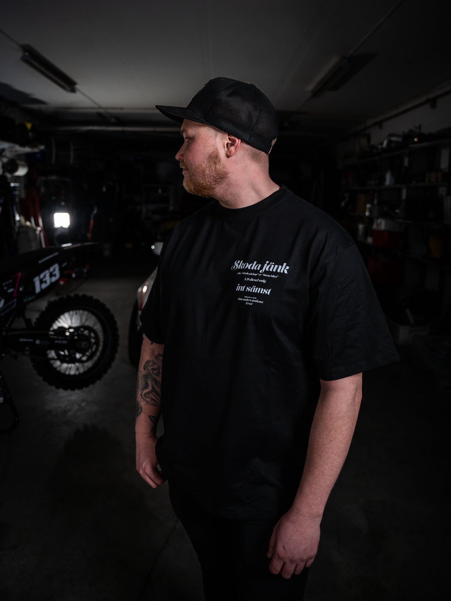 ONROADERS PODCAST SKODAJÄNK BLACK T-SHIRT