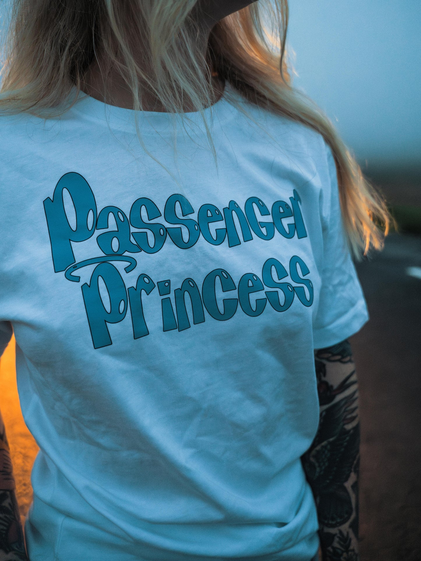 Roaderwear Passenger Princess - Vit T-shirt
