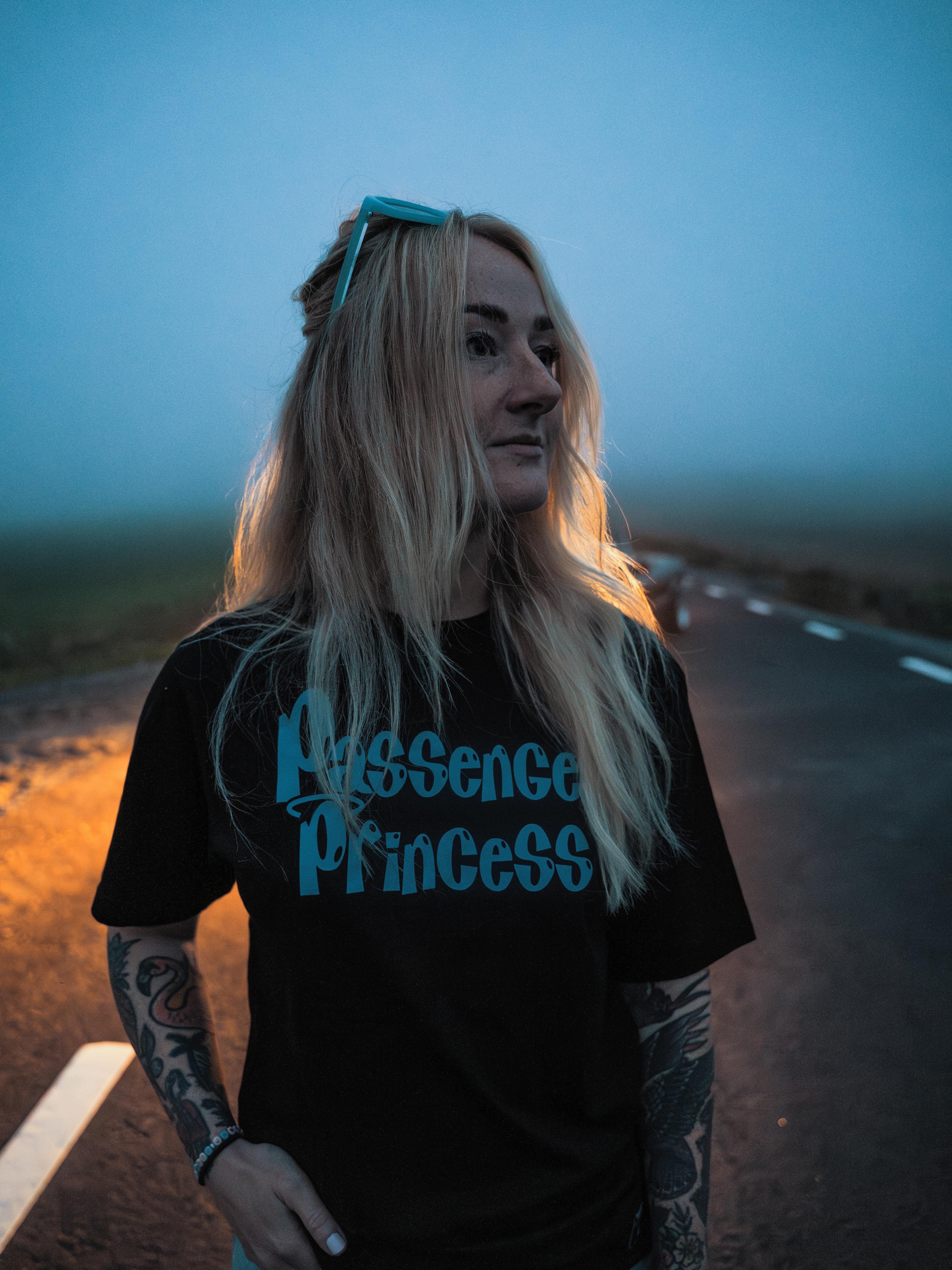 RoaderwearPassengerPrincess-SvartT-shirt