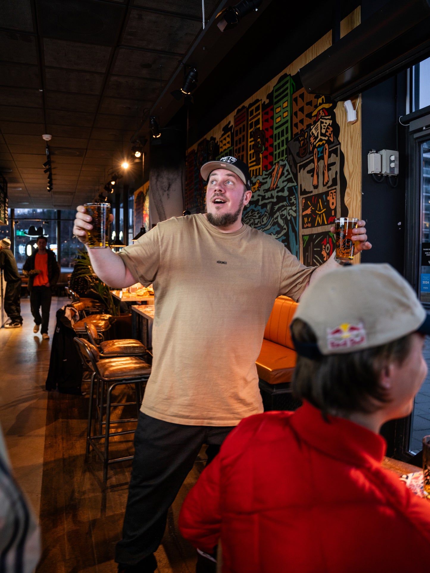 HÜRUNG3 Phesant Fight Oversized Tee