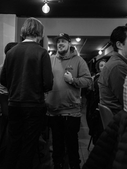 HÜRUNG3 Signatur Great Tits Hoodie