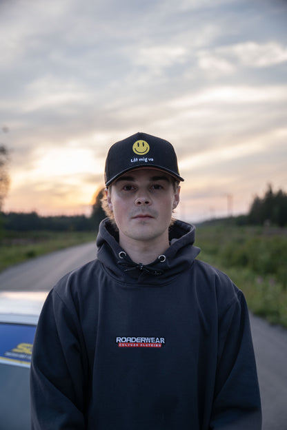 Roaderwear Svart 5-panel Truckerkeps - Låt Mig Va!