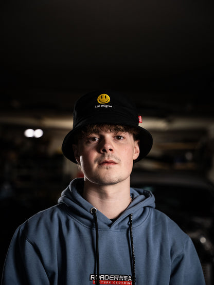 Roaderwear Black Bucket Hat / Fiskehatt - Låt Mig Va!