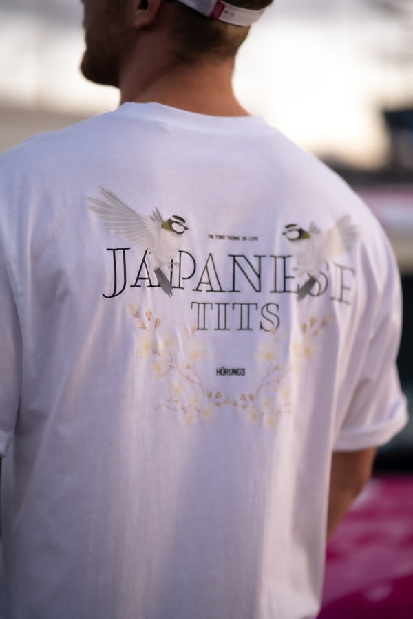 HÜRUNG3 Japanese Tits T-shirt