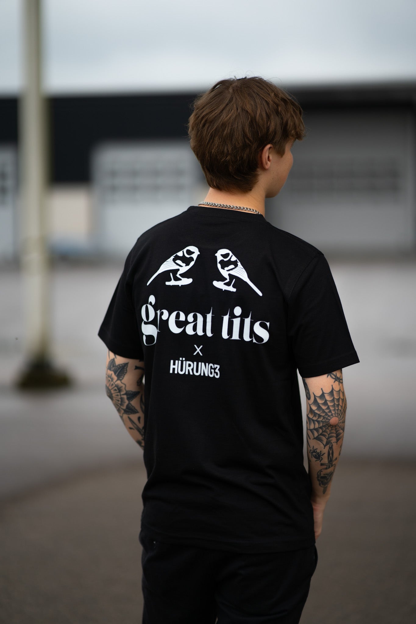 HÜRUNG3 Signatur Great Tits T-shirt Svart