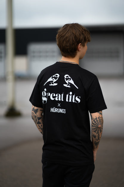 HÜRUNG3 Signatur Great Tits T-shirt Svart