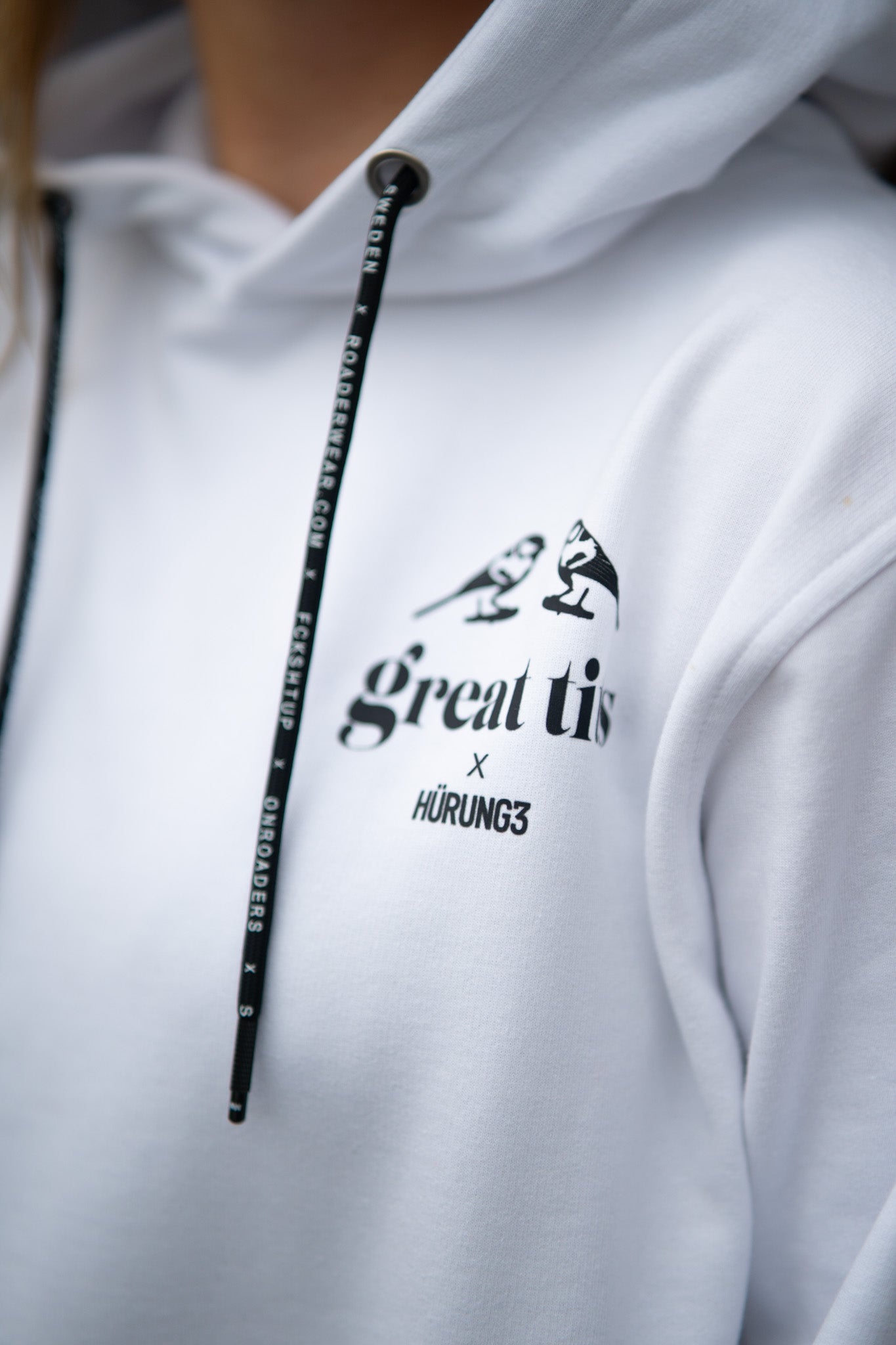 HÜRUNG3 Classic Great Tits White Hoodie