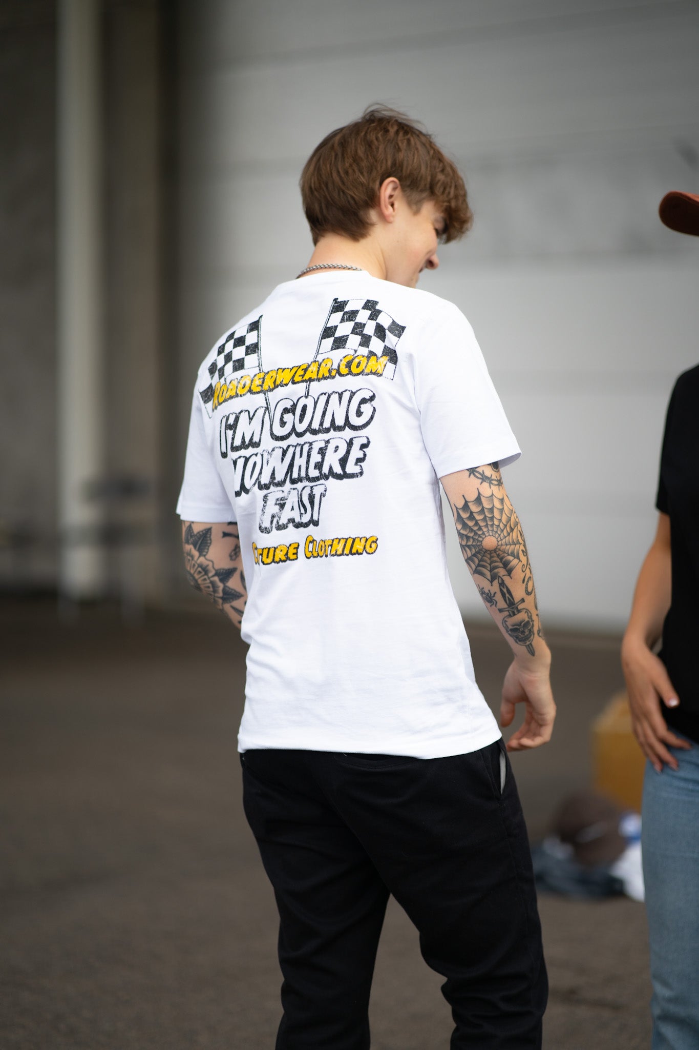 Roaderwear Im Going Nowhere Fast Vit Classic T-shirt