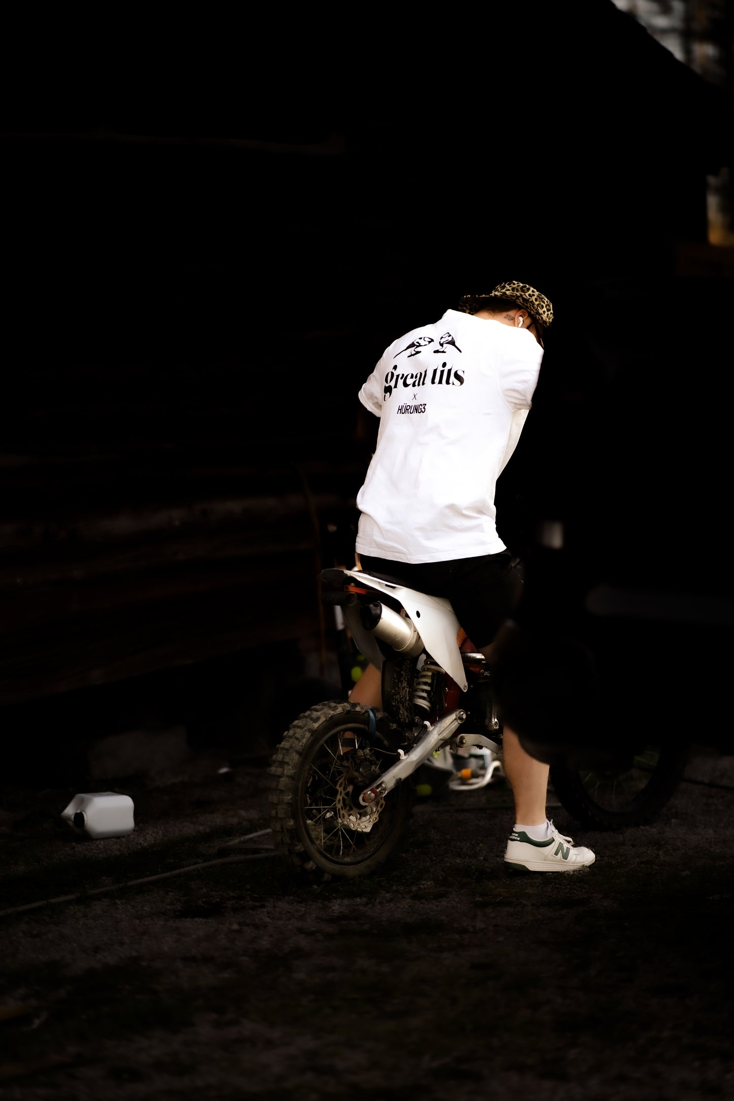 HÜRUNG3 Signatur Great Tits T-shirt