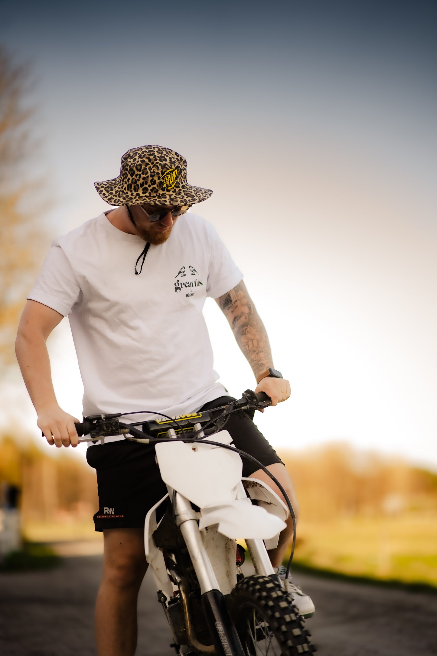 HÜRUNG3 Signatur Great Tits T-shirt