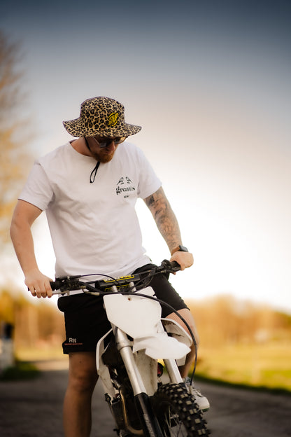 HÜRUNG3 Signatur Great Tits T-shirt