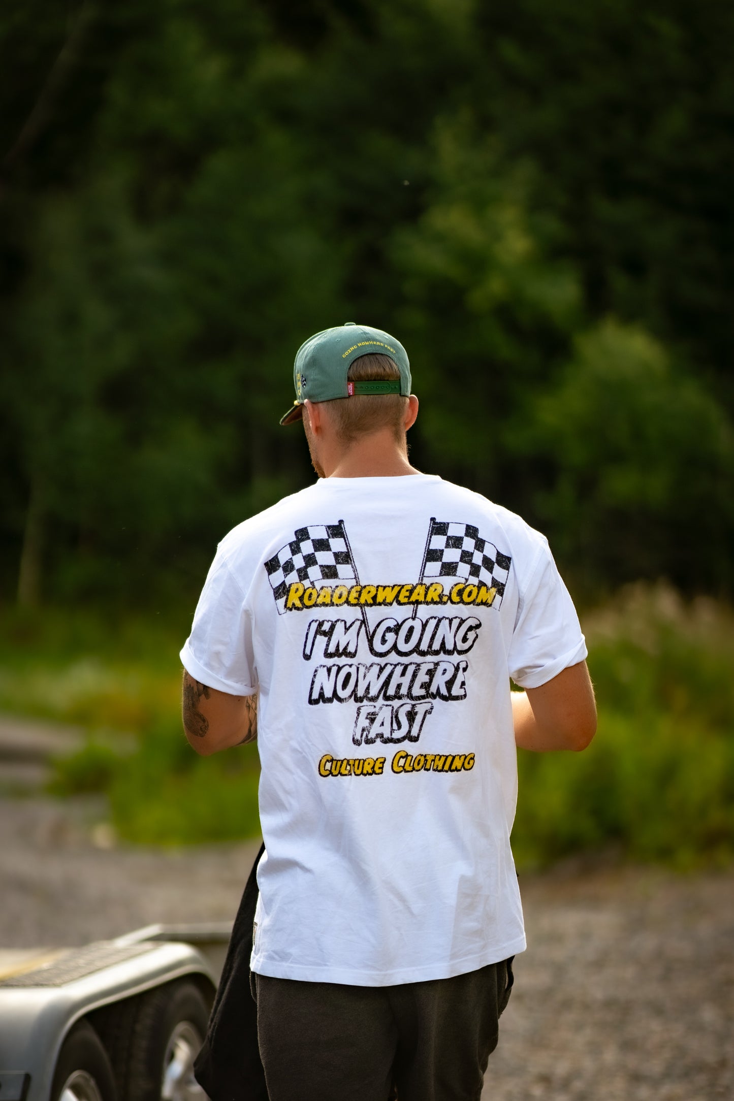 Roaderwear Im Going Nowhere Fast Vit Classic T-shirt