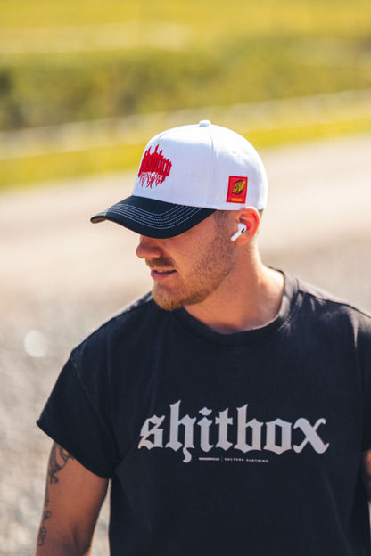 Fckshtup Flames White / Black Baseball Cap / Keps 5-panel