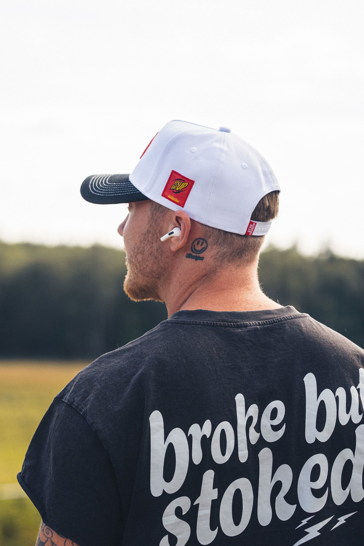 Fckshtup Flames White / Black Baseball Cap / Keps 5-panel