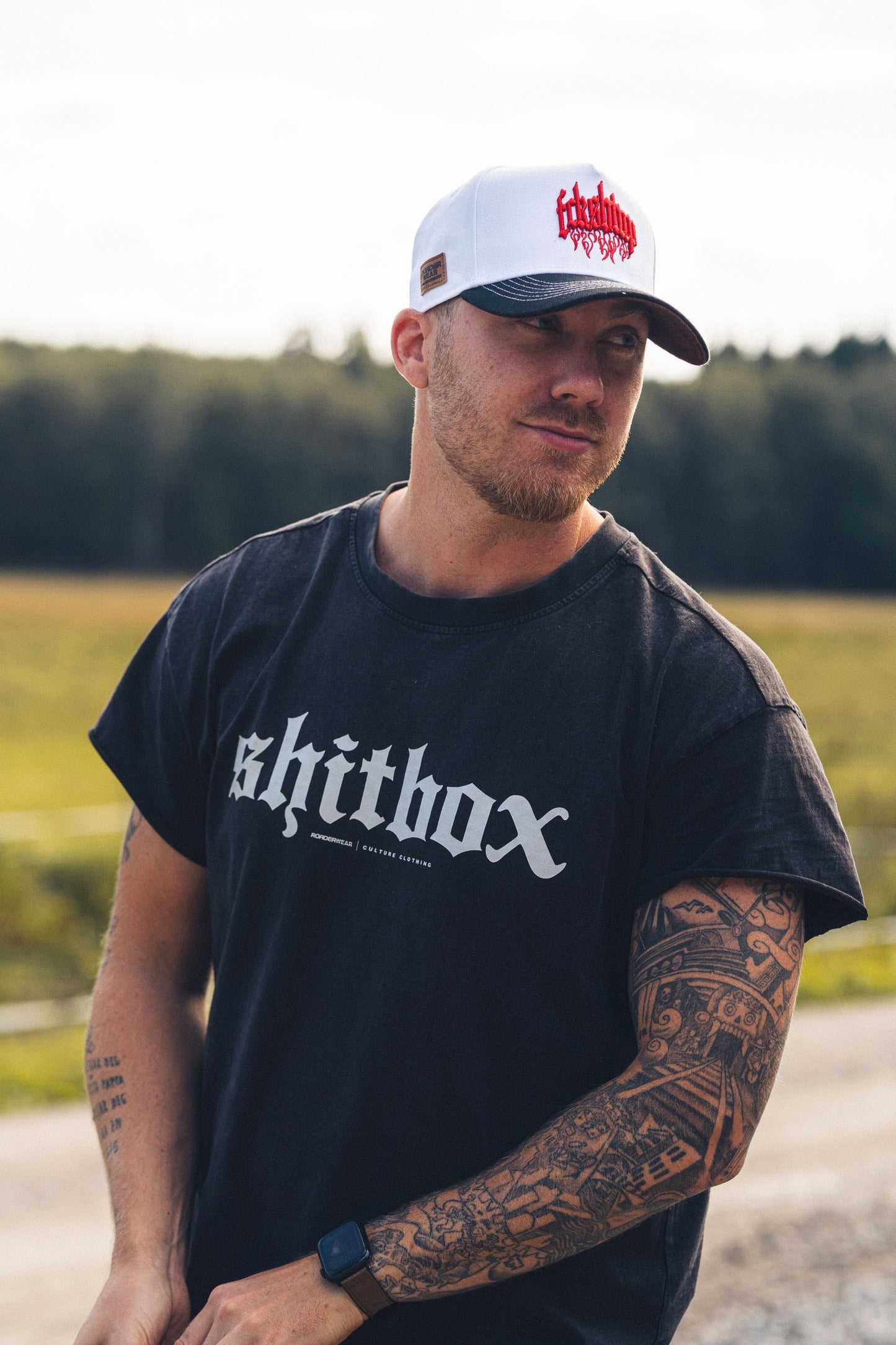 Fckshtup Flames White / Black Baseball Cap / Keps 5-panel