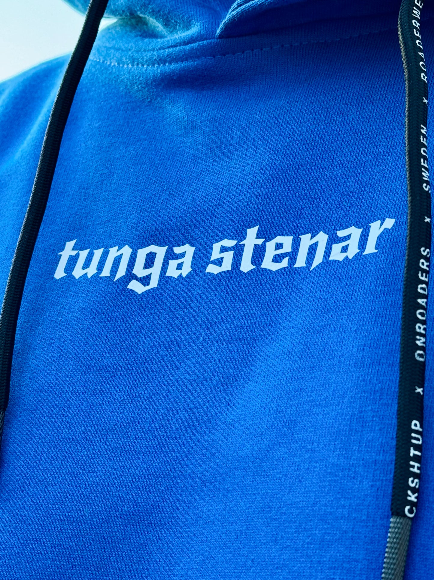 Raketforskaren - Tunga Stenar - Blå Hoodie