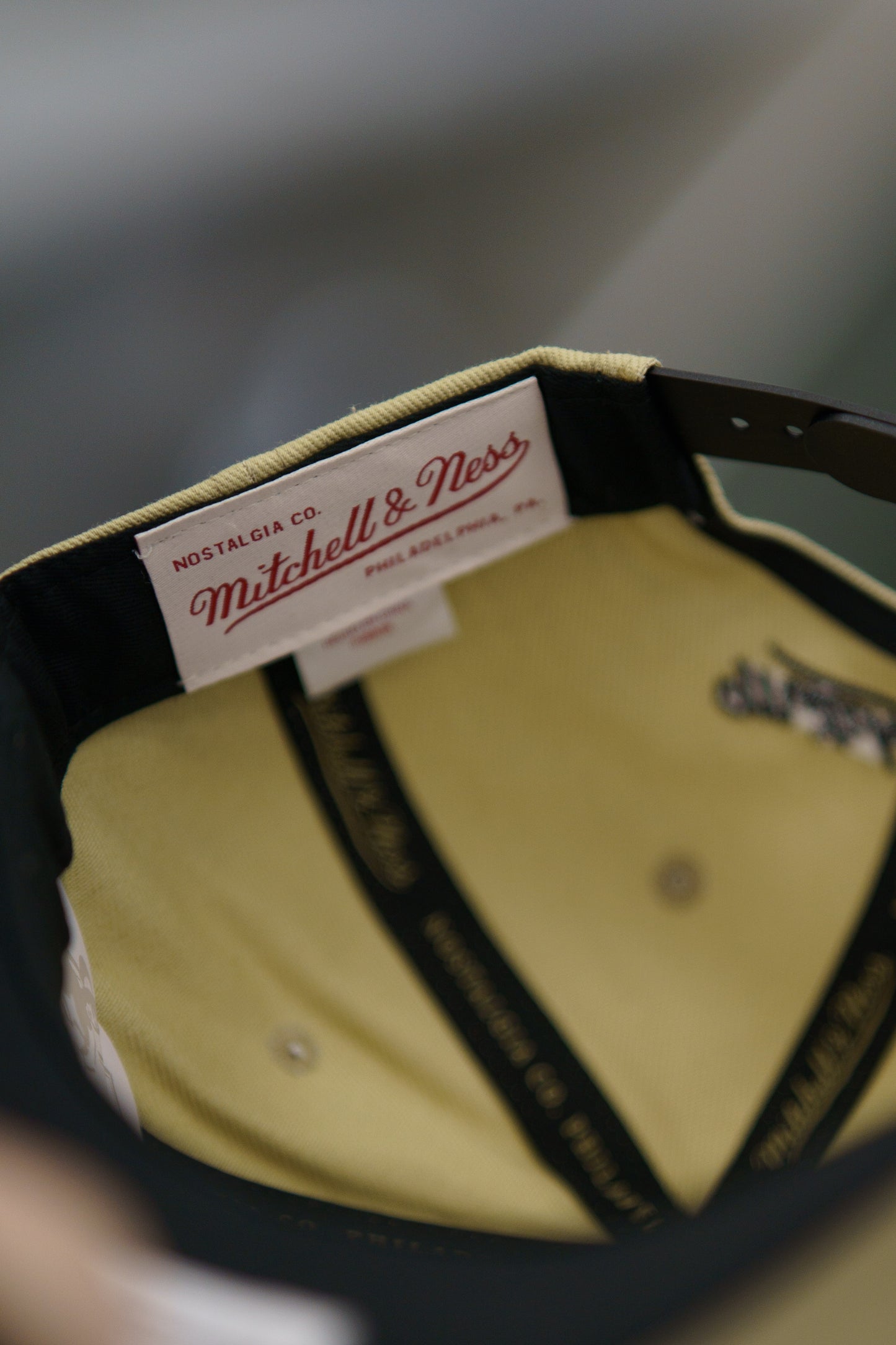 Mitchell & Ness Keps - Own Brand Nostalgia Pro Crown Khaki / Black