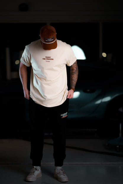 The Roaderwear Trust The Process Tee / T-shirt - Cream / Vit