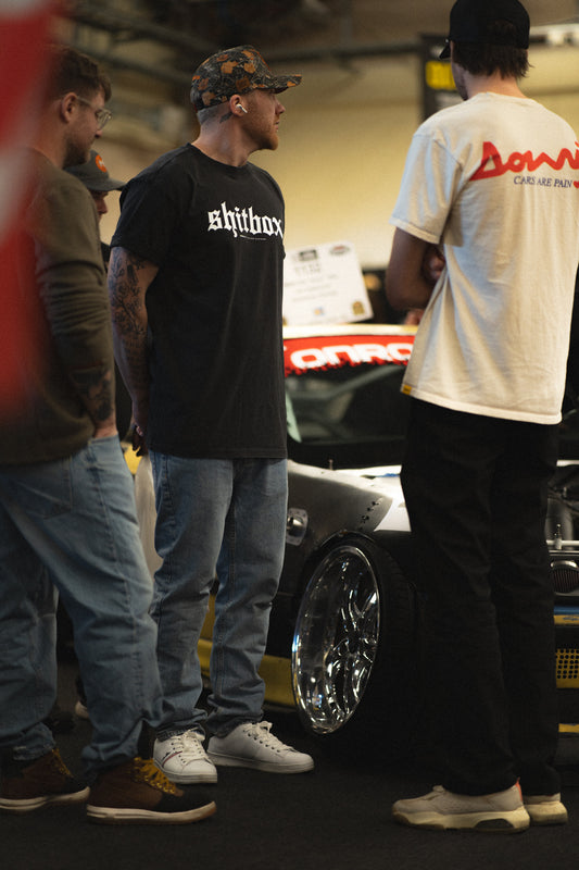 "Shitbox" Acidwash Svart Tee T-shirt – Vitt tryck