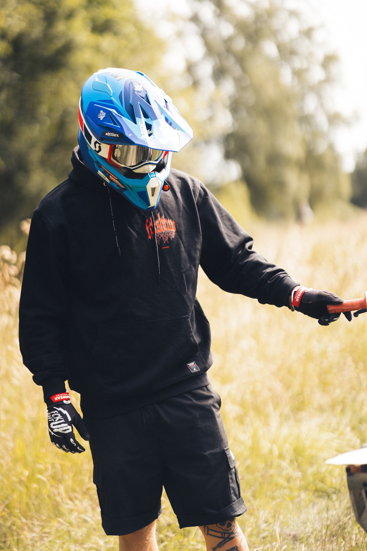 Fckshtup Red Flames Hoodie – Svart / Black