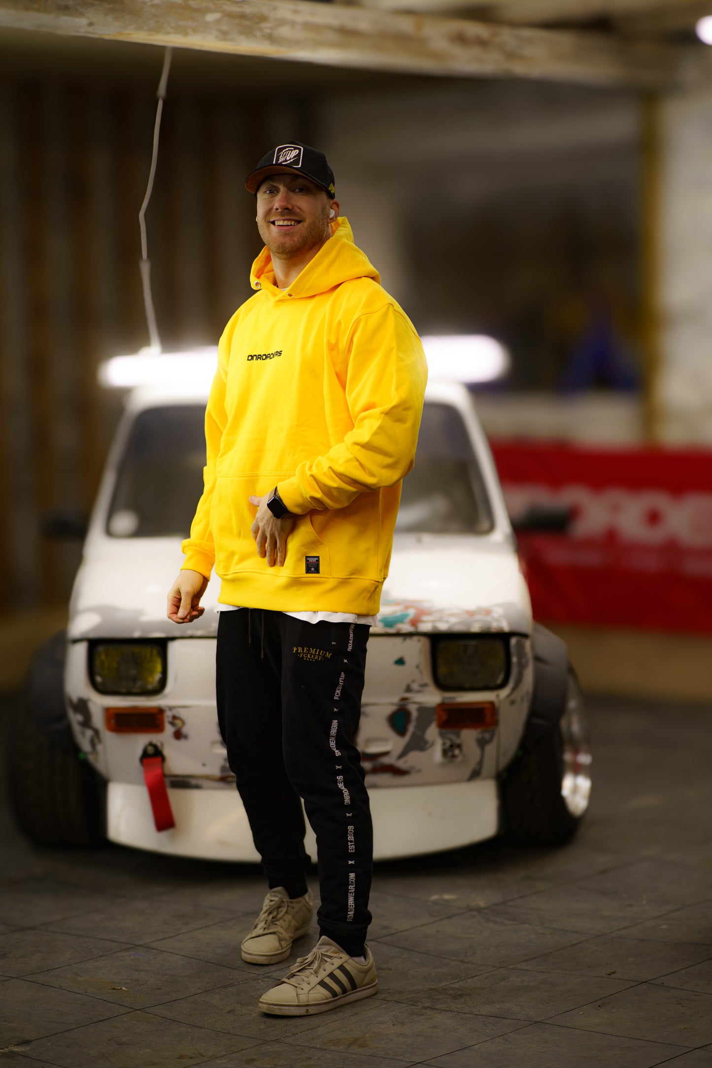 Onroaders hoodie - The Yellow One
