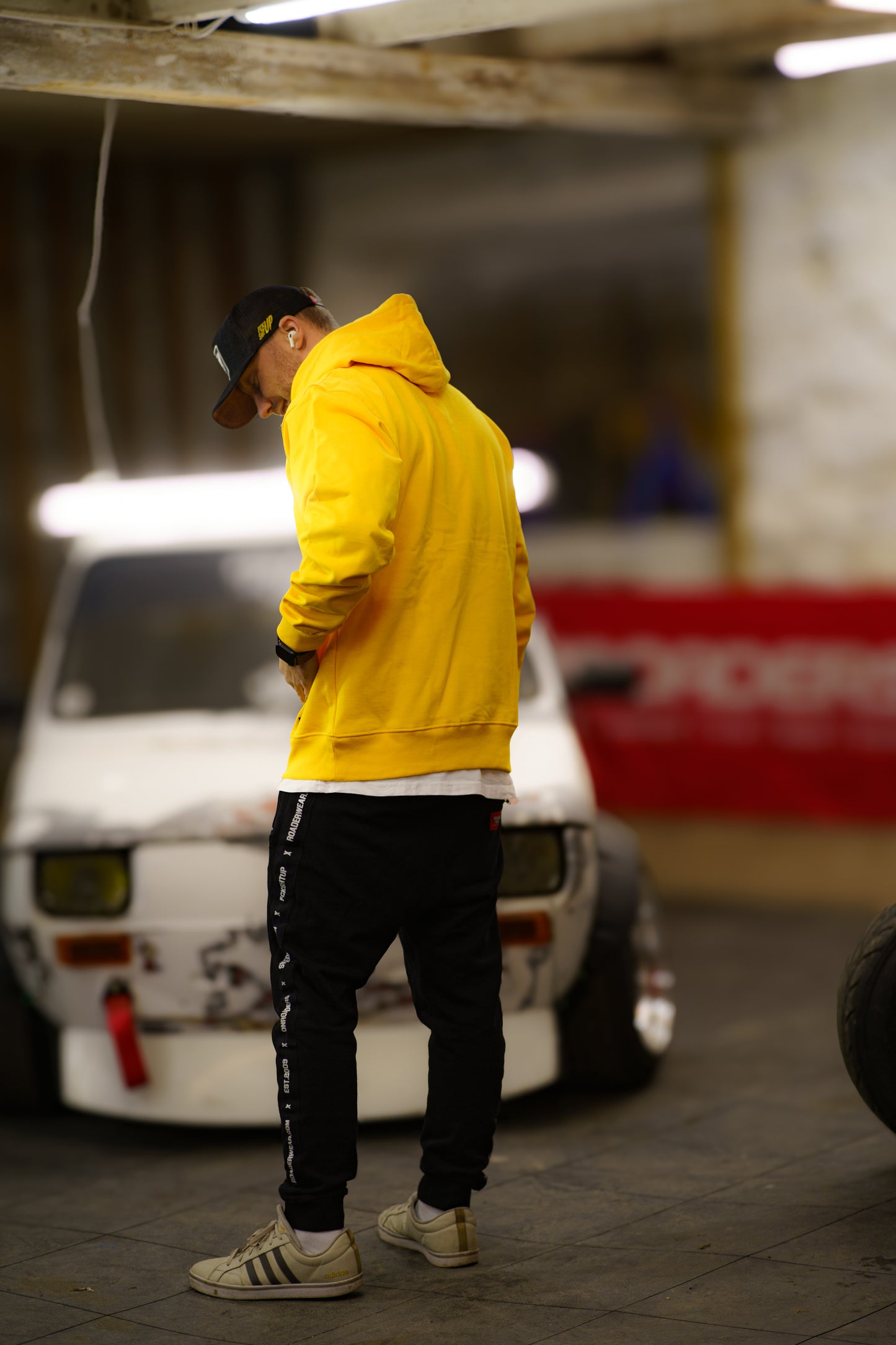 Onroaders hoodie - The Yellow One