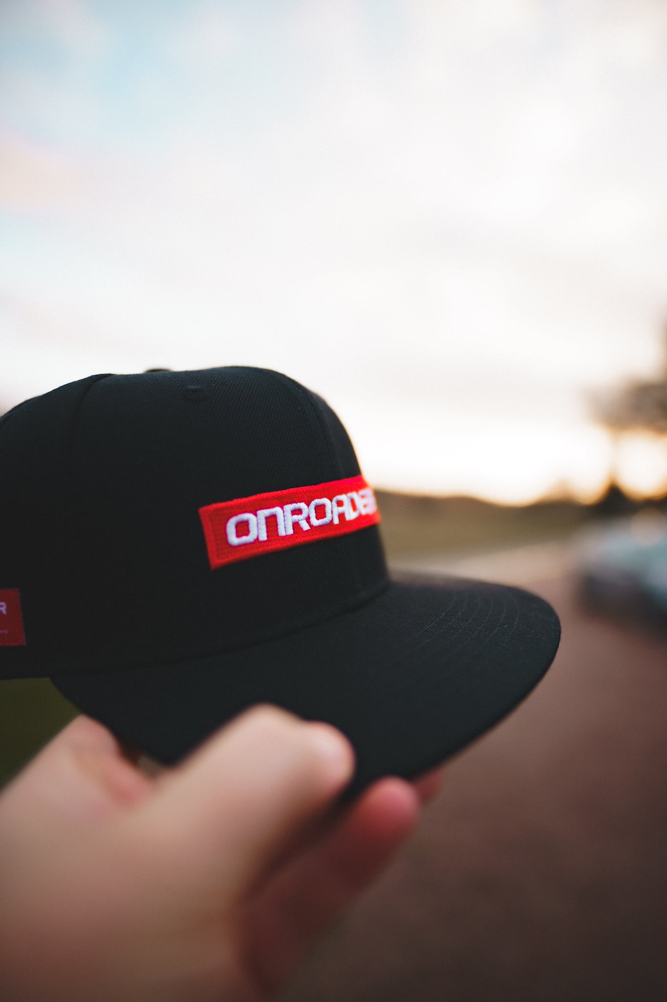 Onroaders Snapback Bar Logo Black