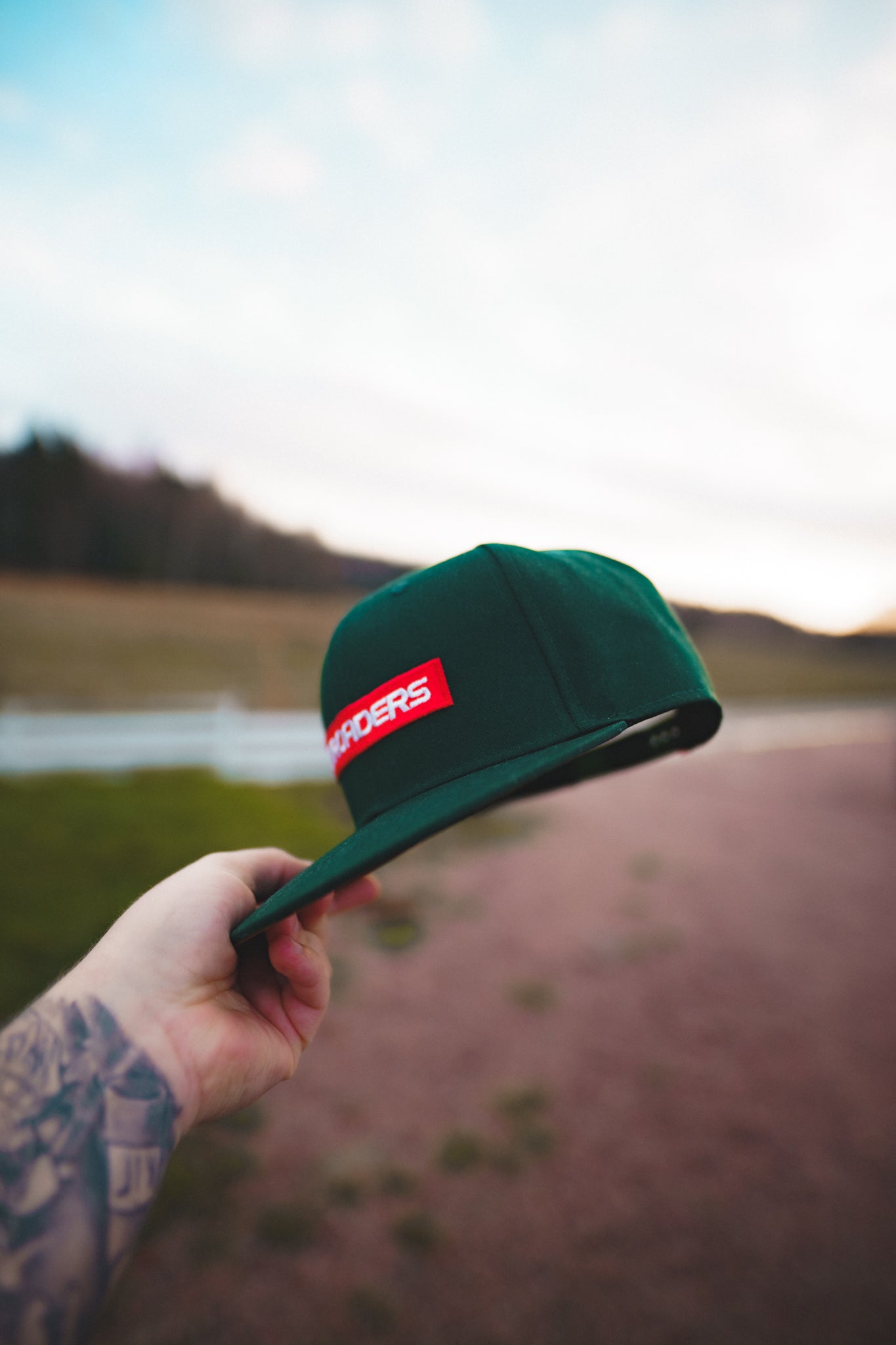 Onroaders Snapback Bar Logo Green