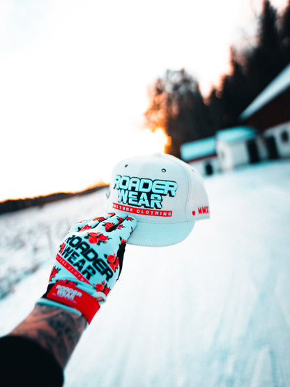 Roaderwear Snapback The White One