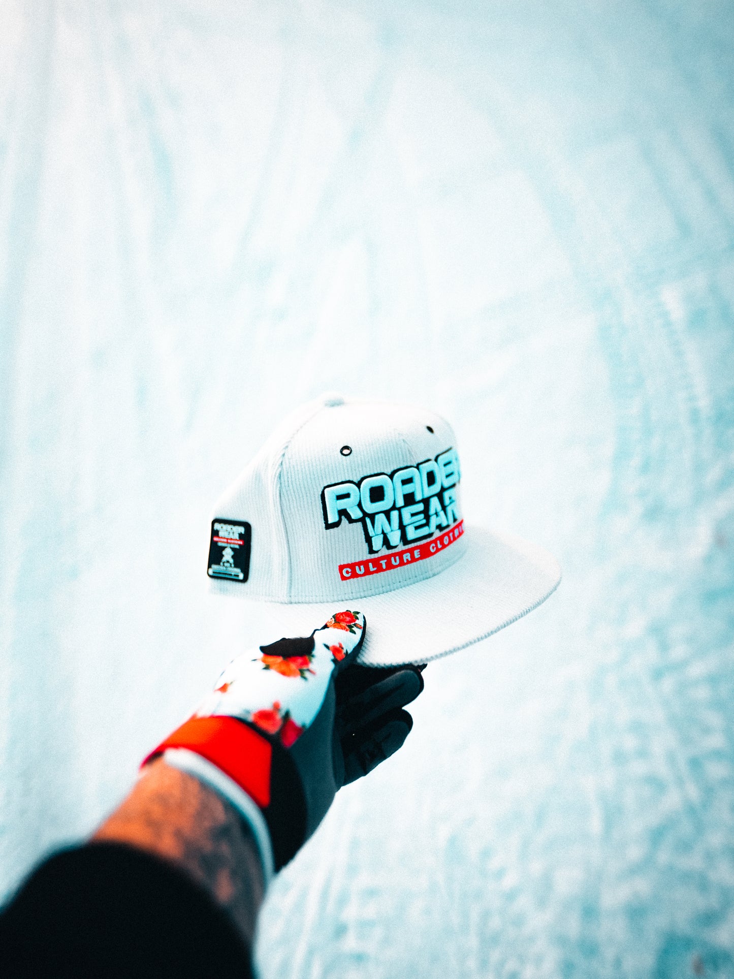 Roaderwear Snapback The White One