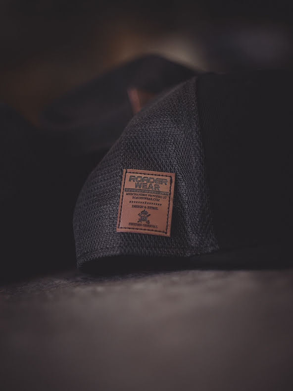 VMR Snapback Cap Black